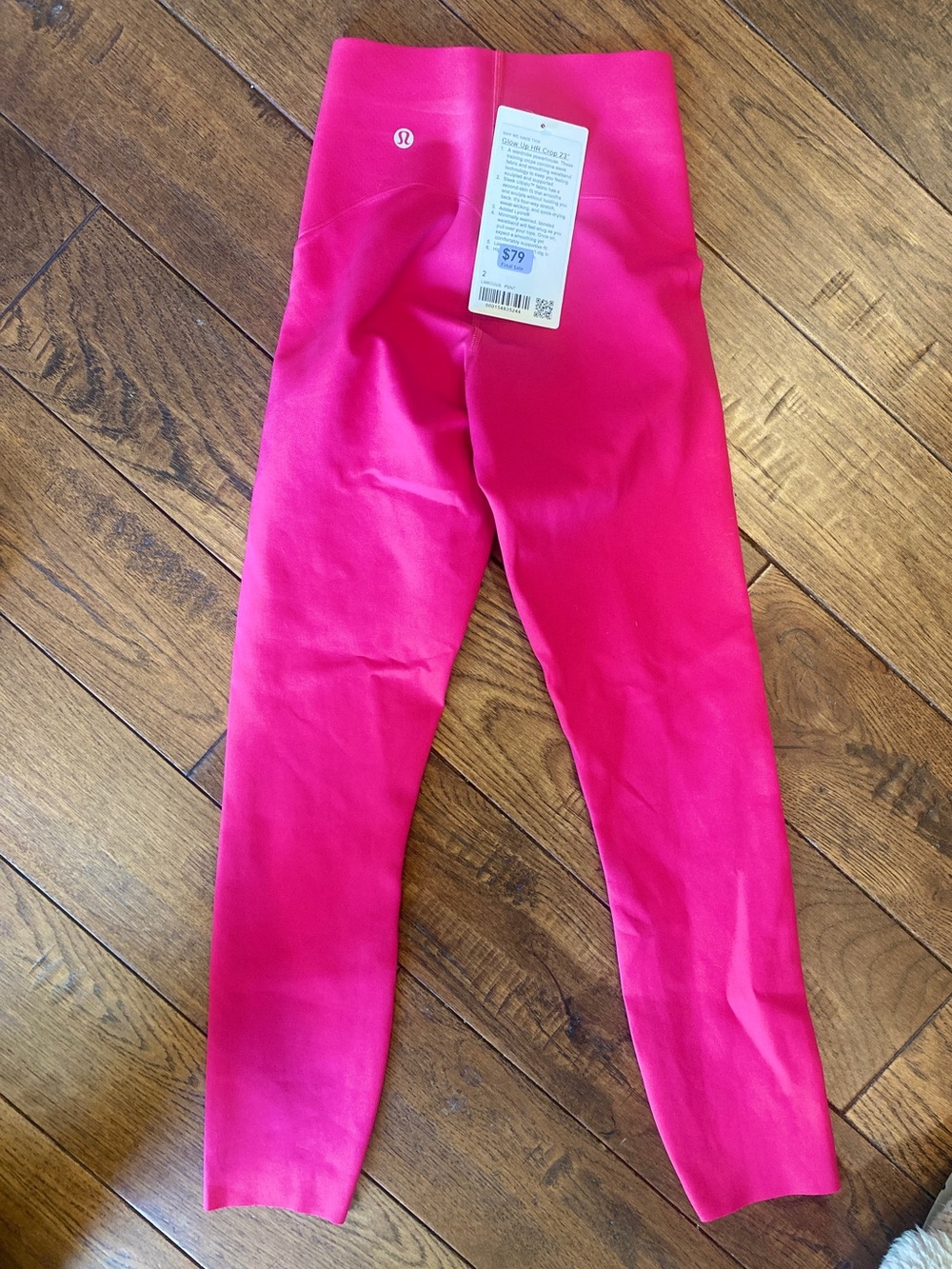 NWT Lululemon Glow up high rise crop 23” size 2 xs $119 value